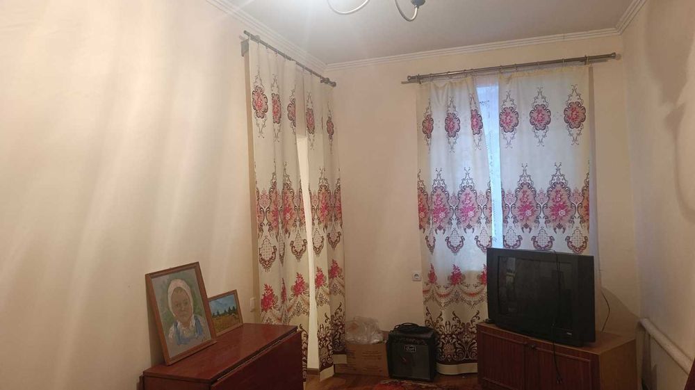 (3) Продам частину будинку р-н Олієжиркомбінату 0756