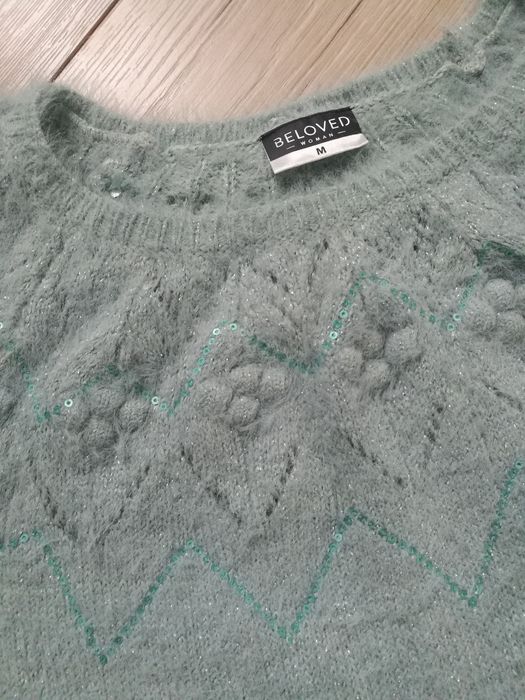 Damski włochaty sweterek z chenillu S/M jak nowy