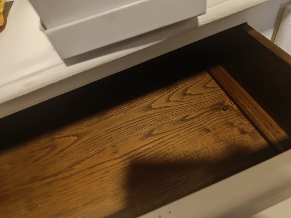 Cómoda antiga restaurada