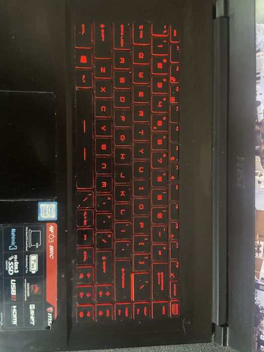 Laptop gamingowy MSI GF63 8RC