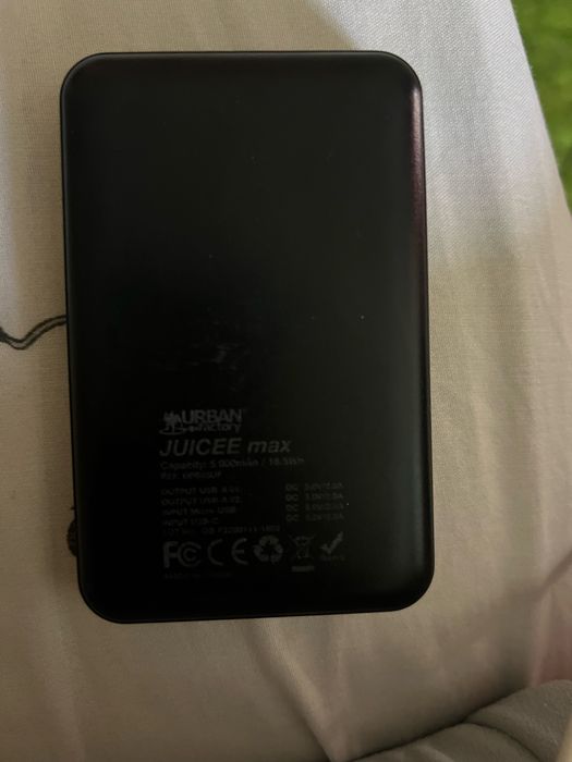 Powerbank 5.000 mAh – Urban Factory – leve e funcional