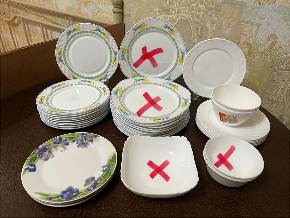 Залишки посуду.Плоскі тарілки,салатники.Santorin,Arcopal,Батлер