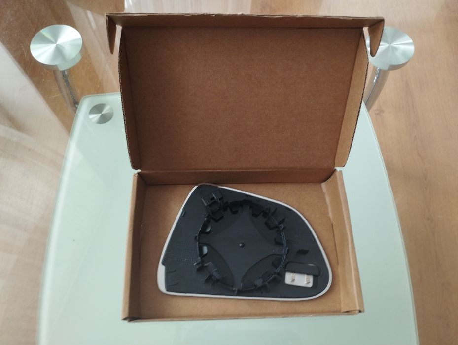 Зеркало дзеркальний елемент 3 / Y Європа Tesla model 3 / Y