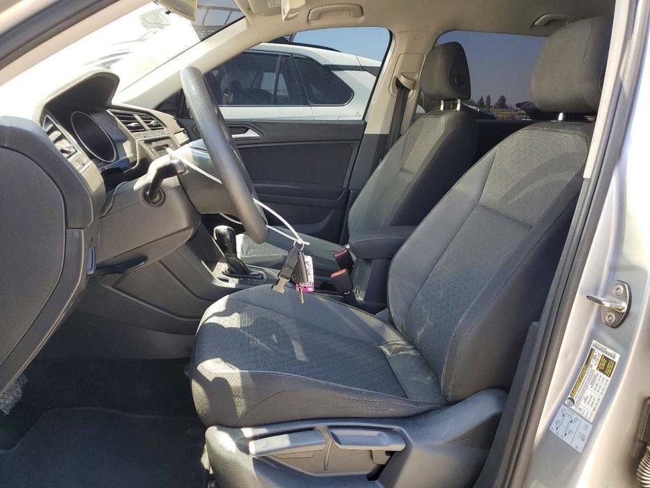 2020 VOLKSWAGEN Tiguan S
