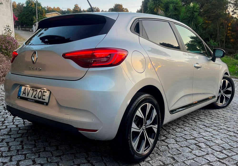 Renault Clio bi-fuel LPG 2023 120km