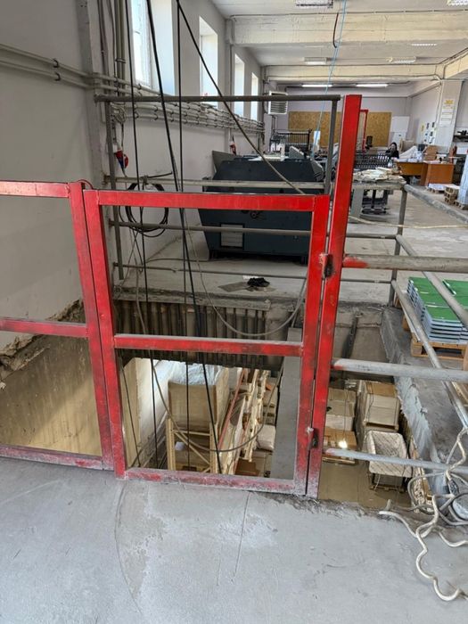 Продаж виробничо-складського комплексу 6000 м2