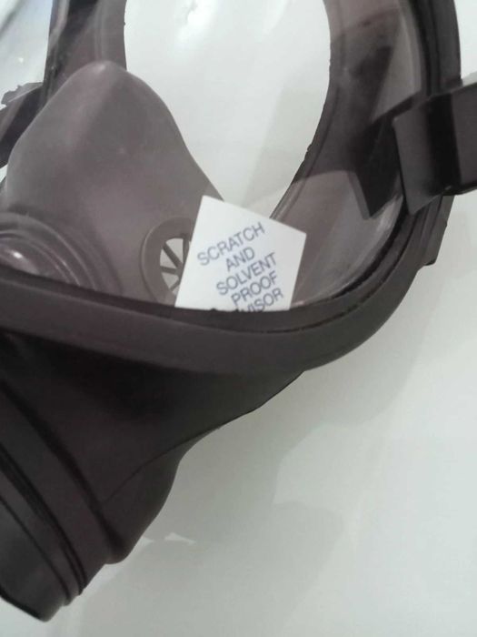 якісний респиратор протигаз на все лице маска захисту очей та дихання