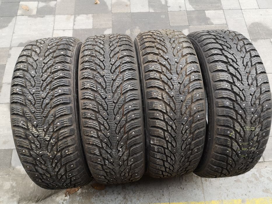 Зимняя резина 215/60 R17 Nokian Hakkapeliita 9