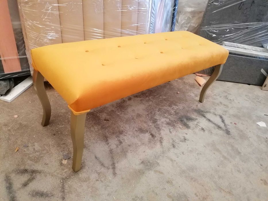 Banqueta estofada