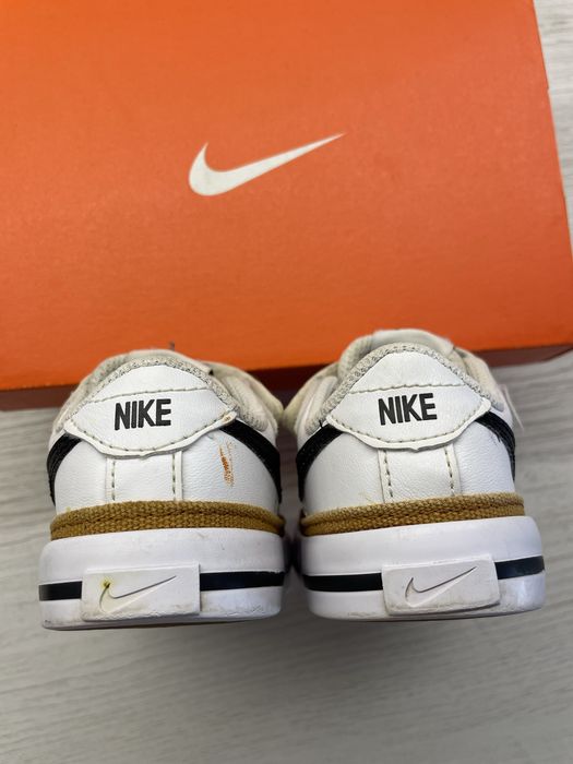 Кросівки Nike 22 розмір