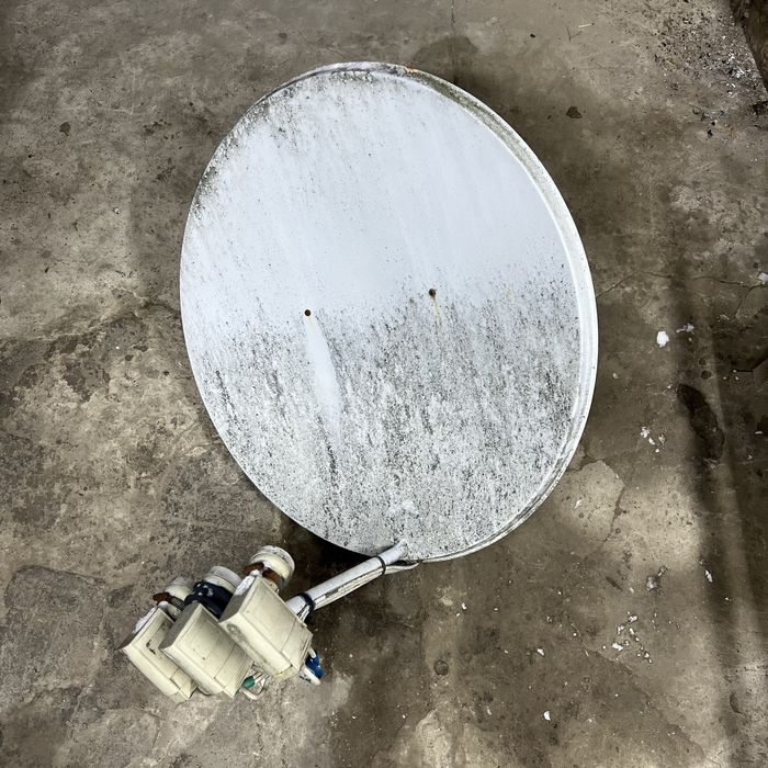 Супутникова тарілка спутниковая тарелка тв tv б у