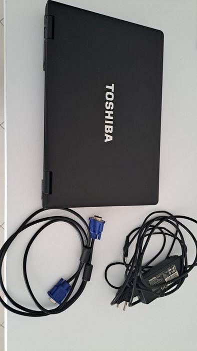 Computador Toshiba Satéllite pro
