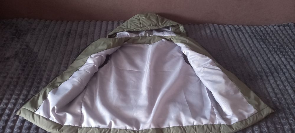 Класна жилетка продам