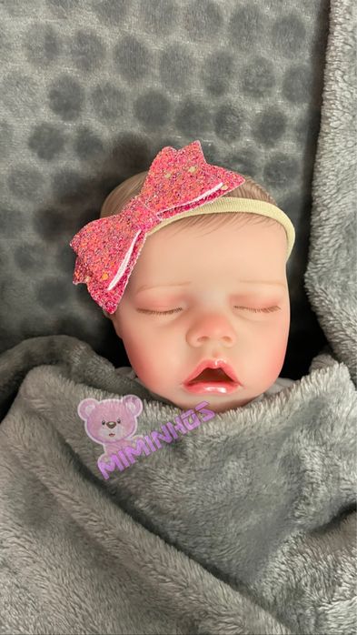 Baby Reborn menina