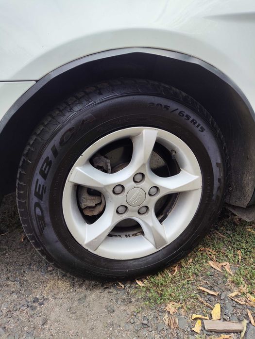 Geely Emgrand EC7