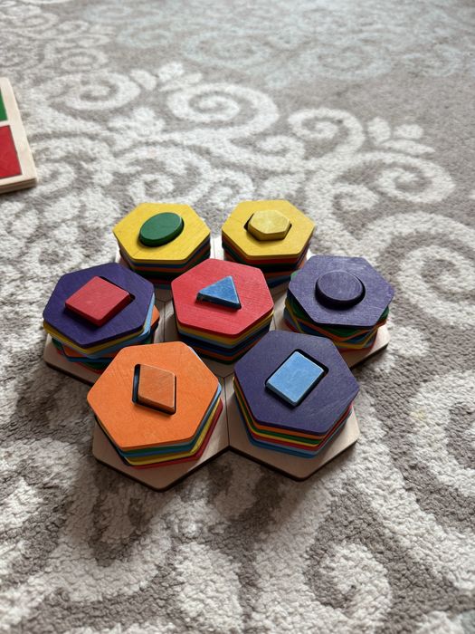 Пірамідка-сортрер, соти,