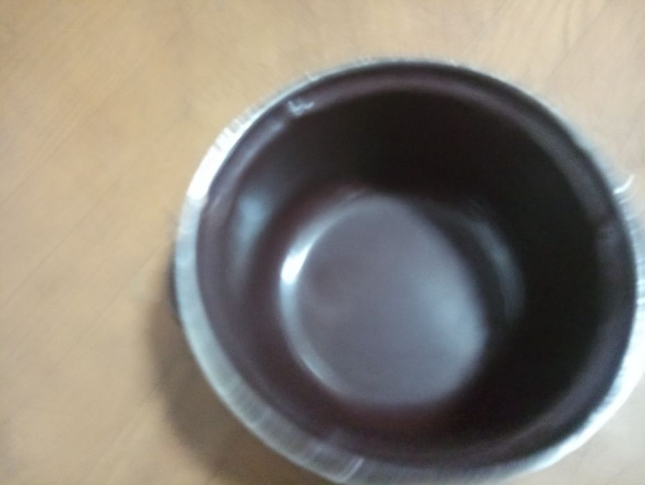 Кастрюля, об,ем 1,5 литра