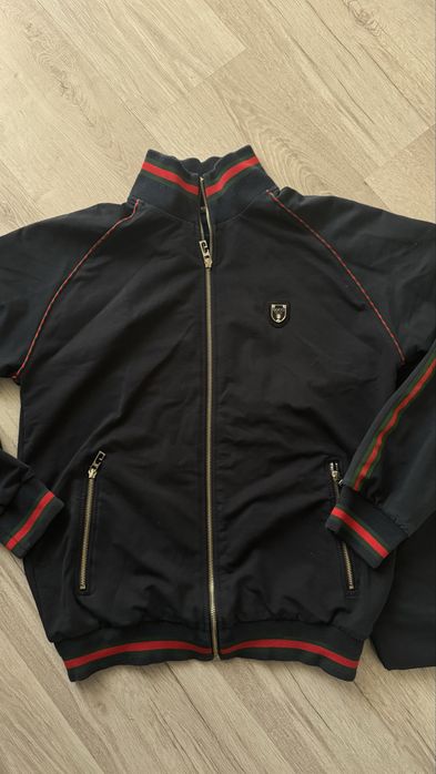 Костюм Gucci  размер M-L