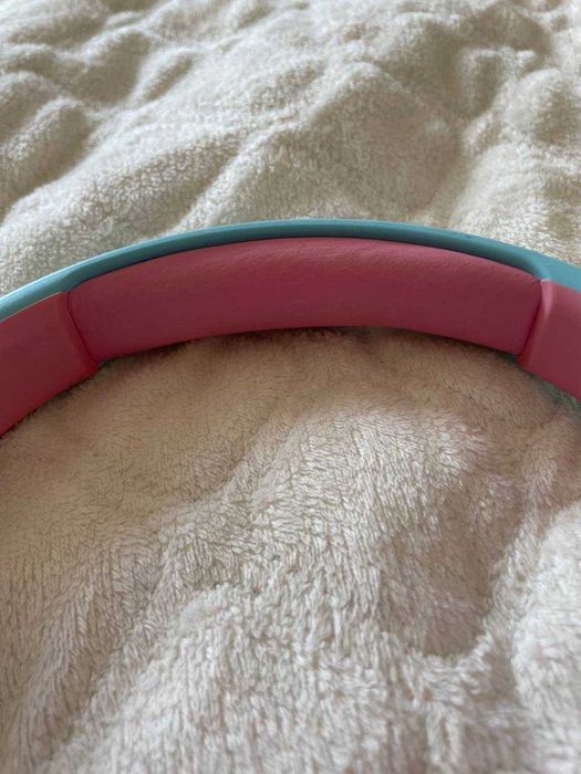 Навушники JBL (Б/У в чудовому стані в синьо рожевому кольорі).