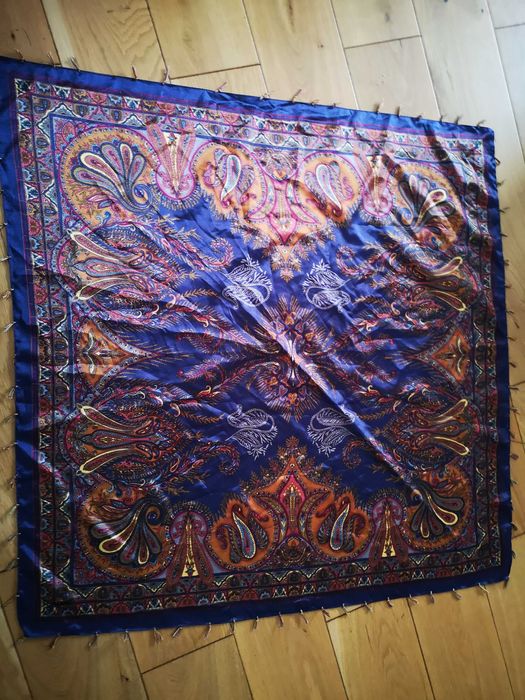 No name chusta granatowa 100x100 cm