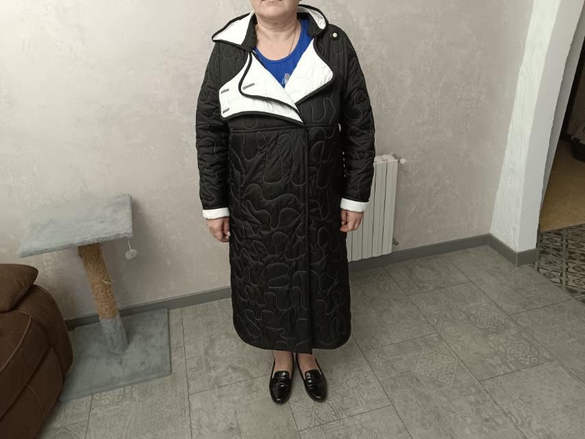 Пальто, плащ з капюшоном