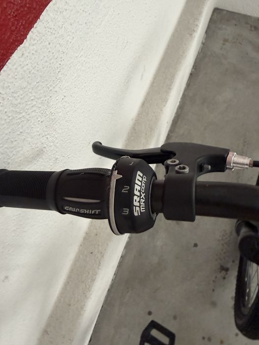 Bicicleta de Montanha B’Twin Rockrider (Criança / Jovem)