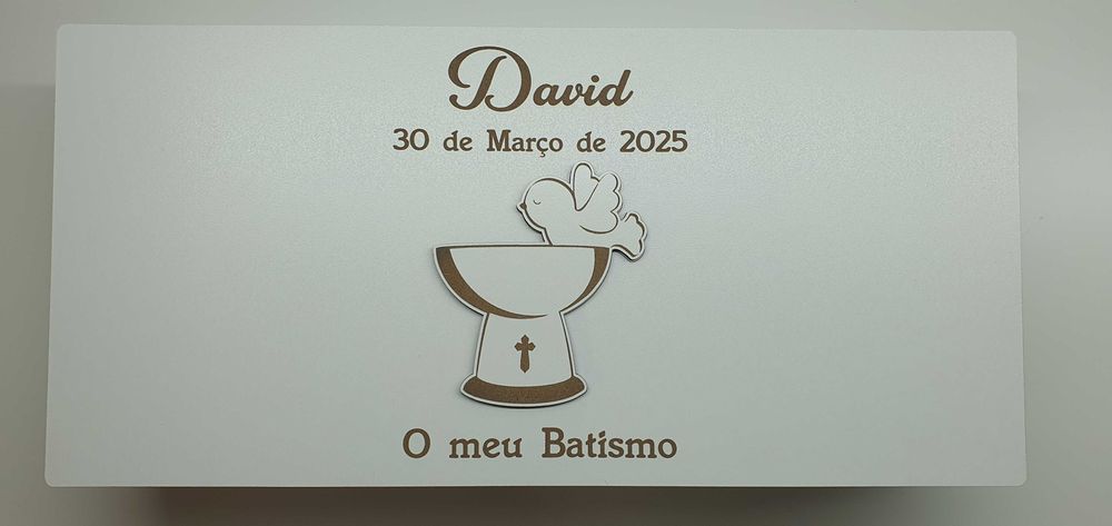 Caixa de batismo personalizada
