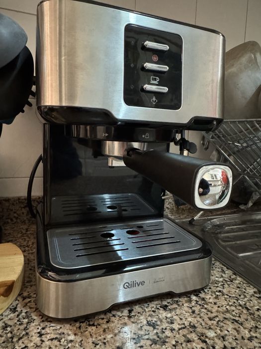 Cafeteira Qilive perfeitas condicões