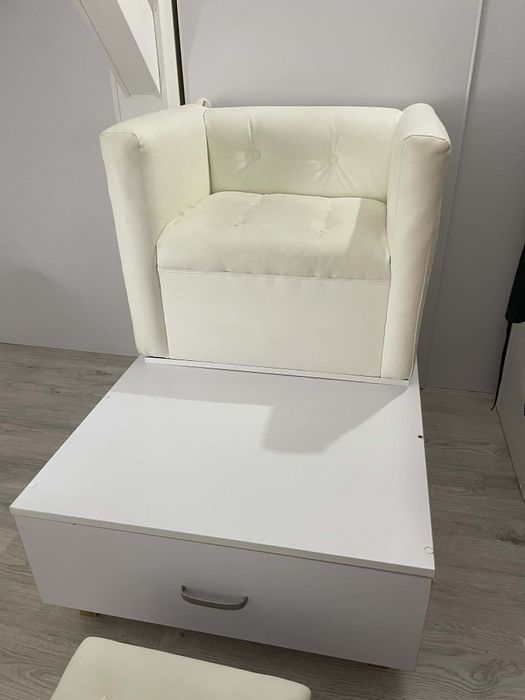 Fotel do pedicure z podestem