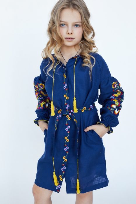 Продам вишиту дитячу сукню на 5-6 років.SLOBOZHANKA