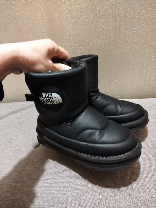 Зимние сапоги дутики на мальчика 31р.19см