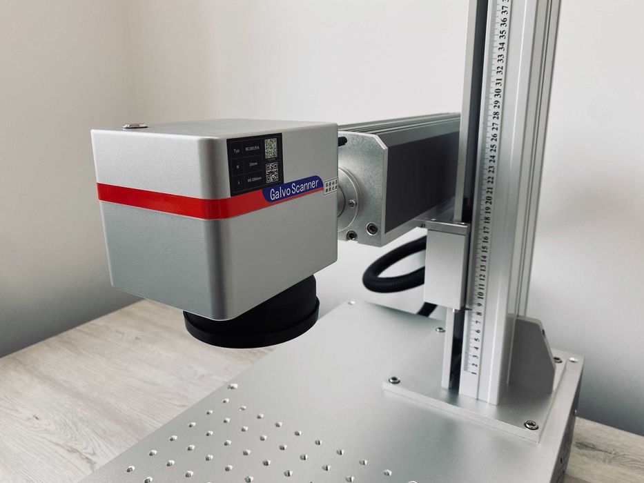 Лазерний маркувальний волоконний станок TRМ-30 Raycus 30W (Моноблок)