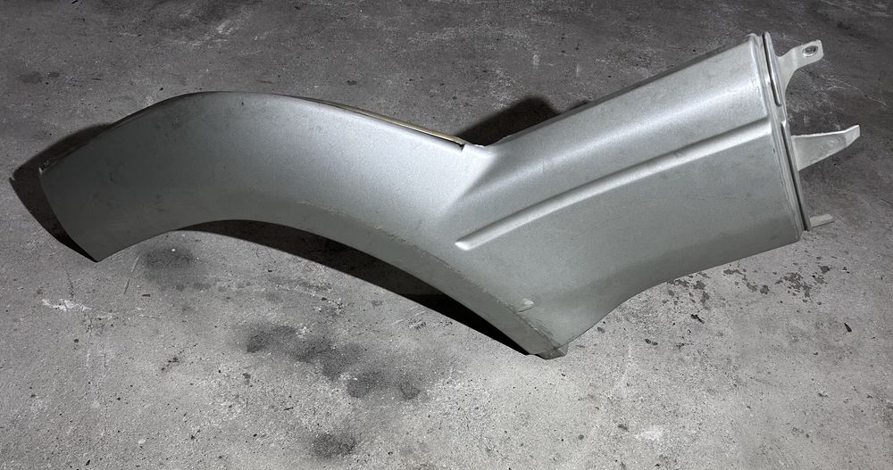 Aba / Embaladeira Guarda Lamas Toyota Land Cruiser J90 (TRA/ESQ)