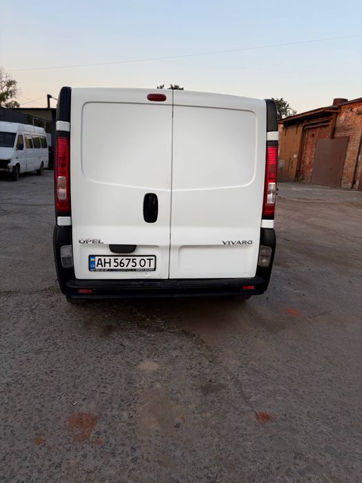 Продам Opel Vivaro
