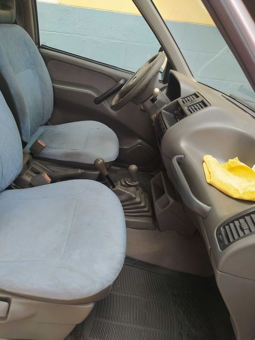 Nissan Terrano — fotografia 3