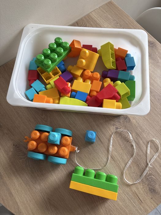 Zestaw klocków łatwych dla malucha