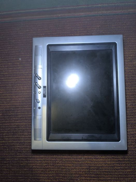 Екран б.у робочій