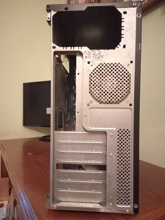Torre Computador423971363384217603