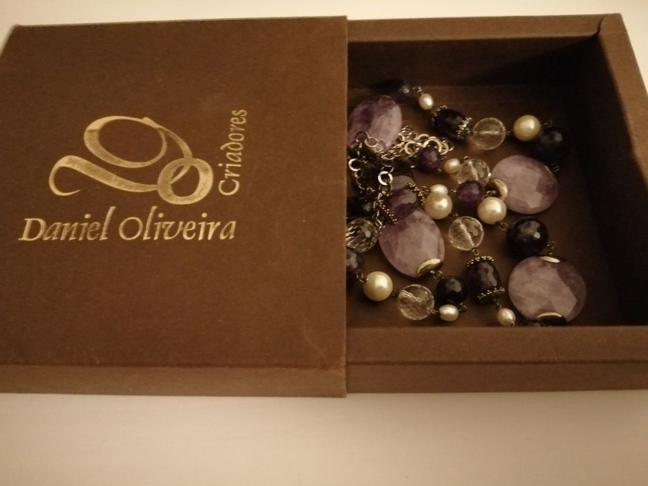 Colar de pérolas em prata