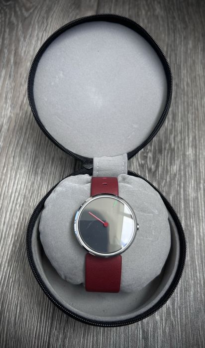 Годиник Jacob Jensen Curve Series 250 Originals