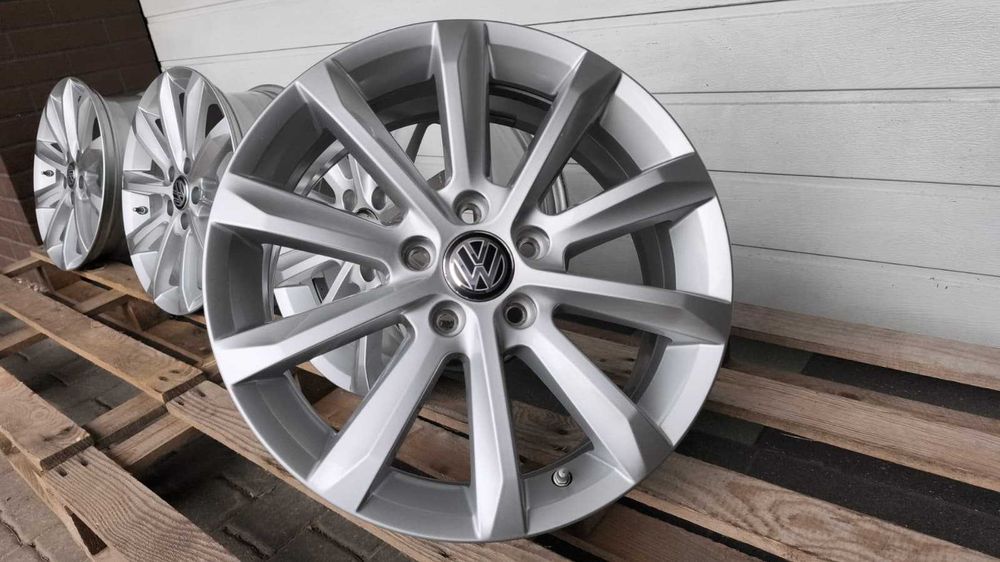 Felgi aluminiowe Vw Passat B8 Variant B8 Skoda Superb 17" 5x112 (OL789F)