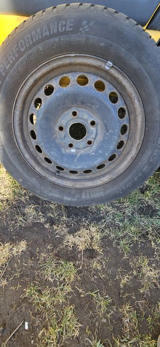 Felgi stalowe z oponami 195×65r15  Skoda Audi Vw 5x112 lato