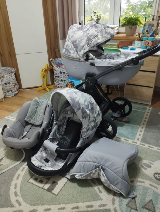 Świetny wózek Junama Baby