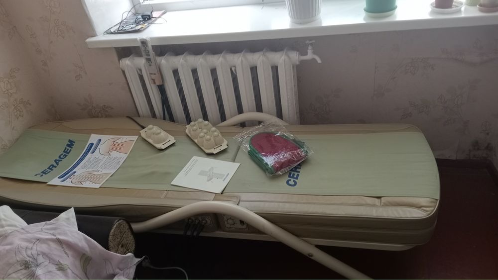 Лікувальне ліжко Ceragem