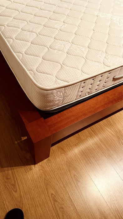 Quarto Cama e Cabeceiras em Cereija Mobilia