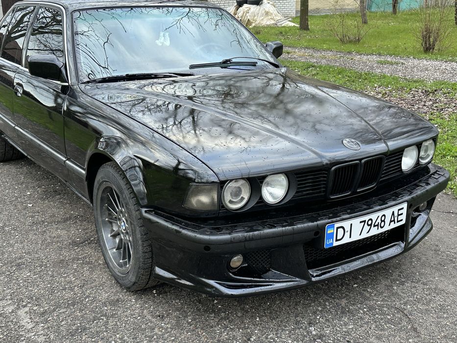 BMW  e32  7 series