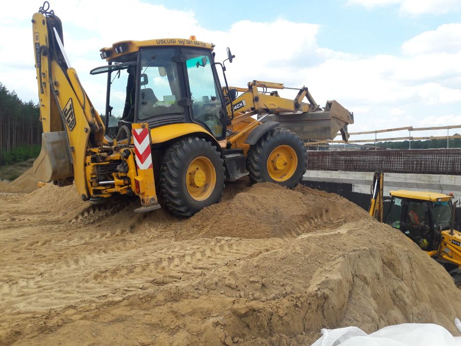 Usługi koparką Mecalac, wynajem koparko ładowarka, kucie młotem