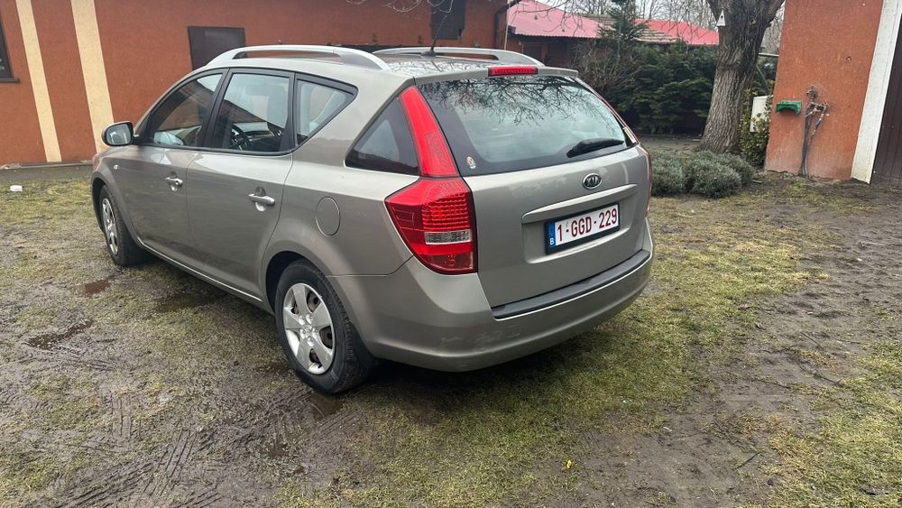 Sprzedam Kia Ceed CRDi Active