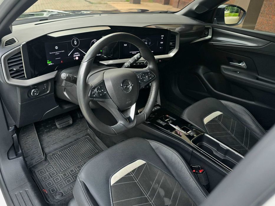 Opel Mokka 2023г.в. Электро, батарея 50кВт