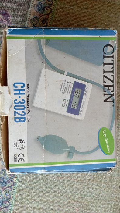 Продам б/у тонометр CITIZEN